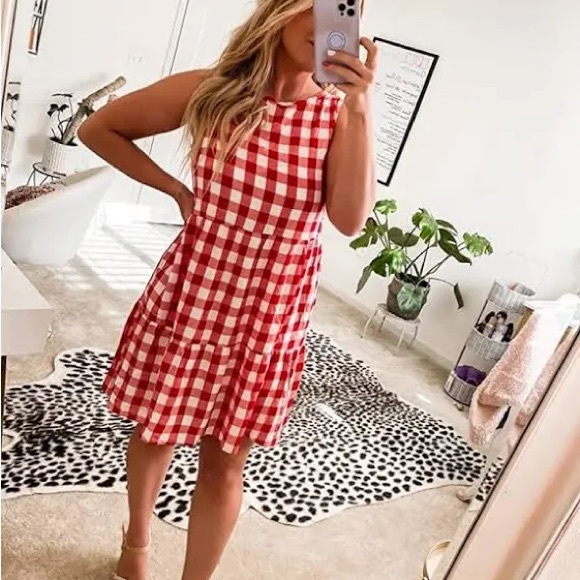 Pretty Garden Sleeveless Summer Dress NWT red white Buffalo plaid checked ruffle - Picture 4 of 9